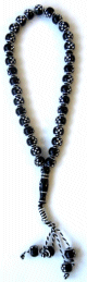 Chapelet "Sebha" noir a 33 gros grains avec motifs argentes