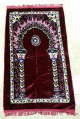 Tapis de priere grenat motifs rosace et 2 piliers multicolores